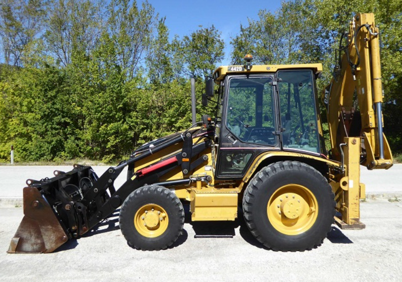 Retroescavadeira Caterpillar 442